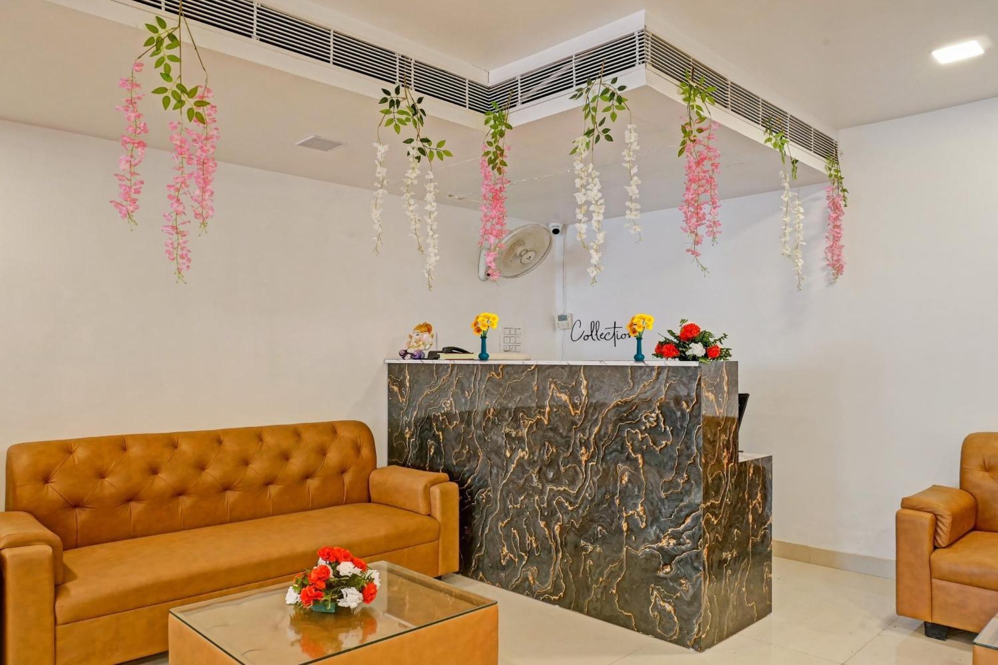 Hotel O Blue Diamond Prayagraj Extérieur photo